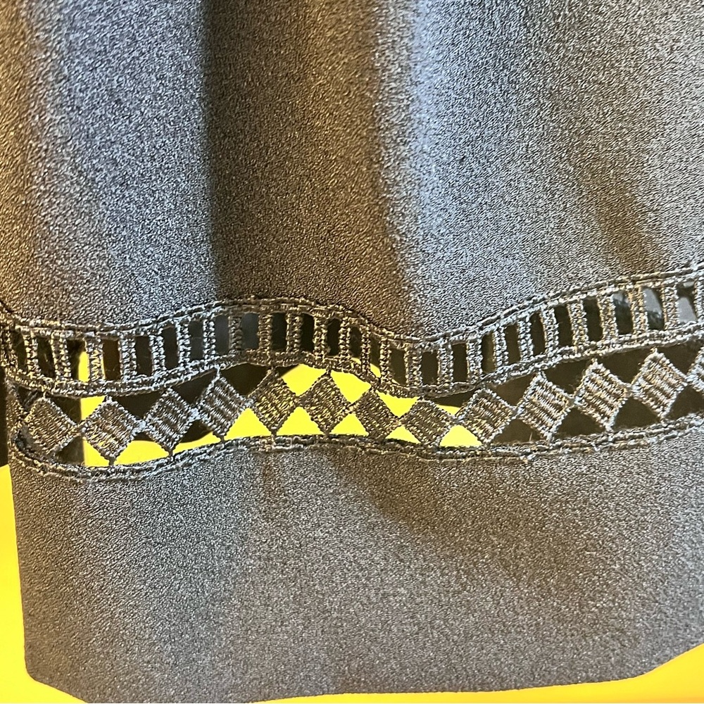 Eliza J Sz 4 Cocktail Dress Classic Classy Fit Flair Croched Eyelet Trim Black - Picture 10 of 16